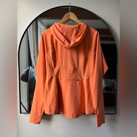 LULULEMON | mist over running jacket | size 8-10 - Picture 6 of 7